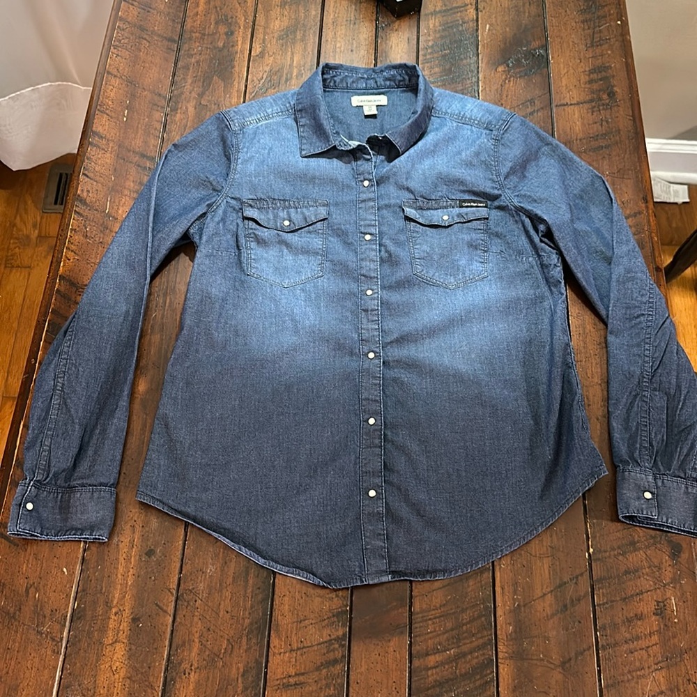 Calvin Klein Jeans Pearl Snap